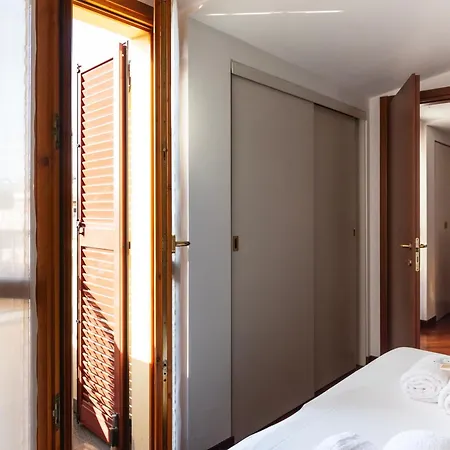Apartman Youhosty - Loreto 1 Bedroom Milánó
